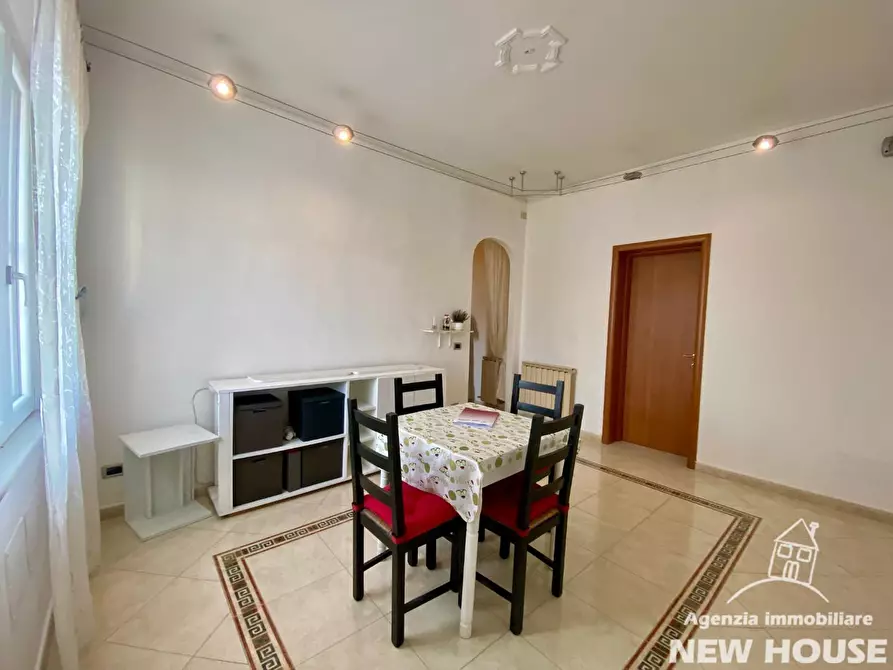 Immagine 11 di Appartamento in vendita  a Pisa