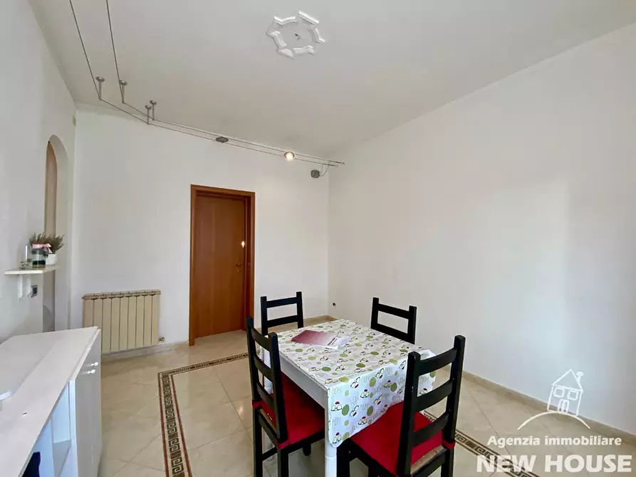 Immagine 9 di Appartamento in vendita  a Pisa