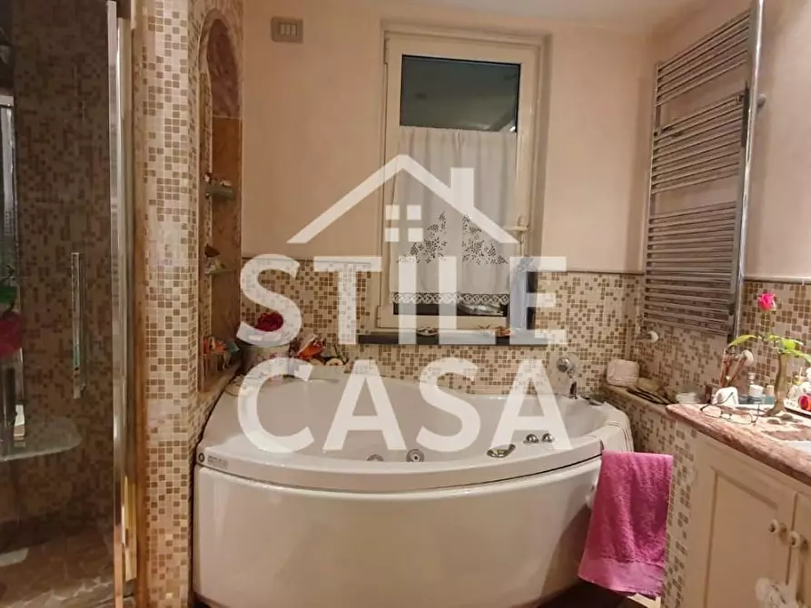 Immagine 23 di Mansarda in vendita  a Porcari