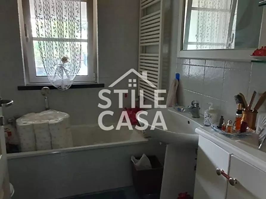 Immagine 16 di Mansarda in vendita  a Porcari