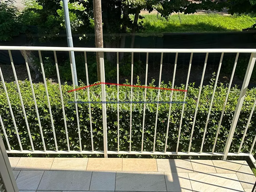 Immagine 16 di Villa in vendita  a Montignoso