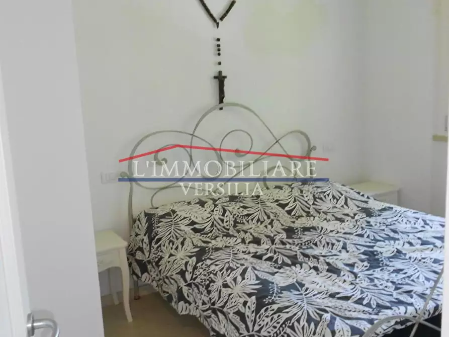 Immagine 74 di Villa in vendita  a Montignoso