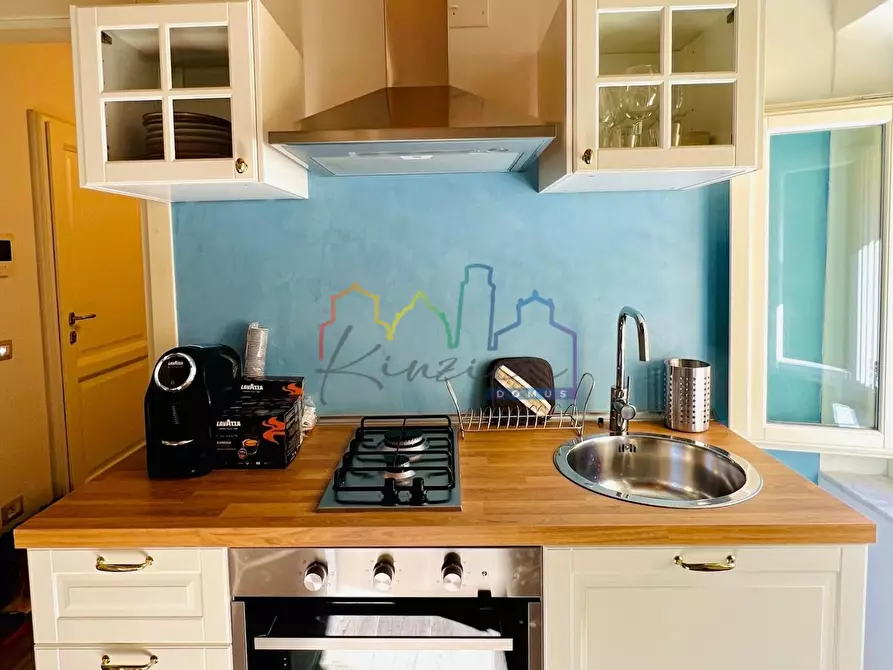 Immagine 5 di Appartamento in vendita  a Pisa