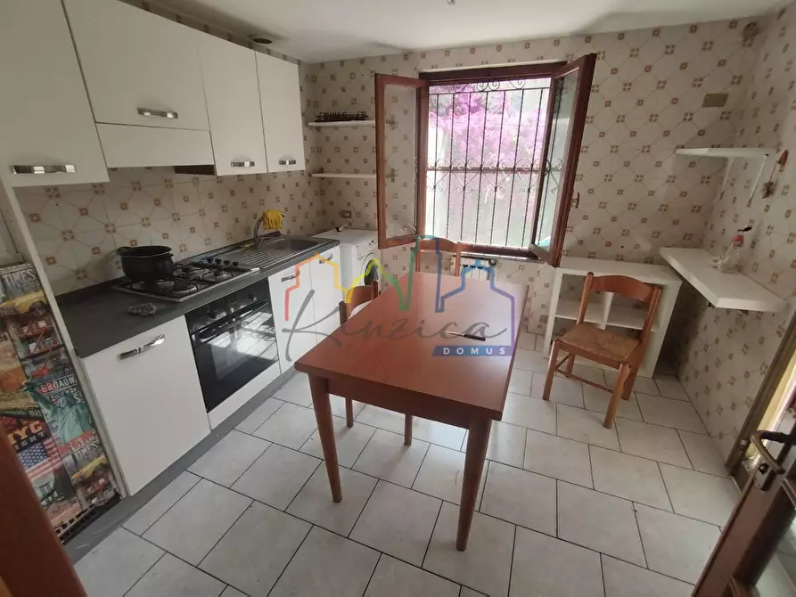 Immagine 10 di Appartamento in vendita  a Pisa