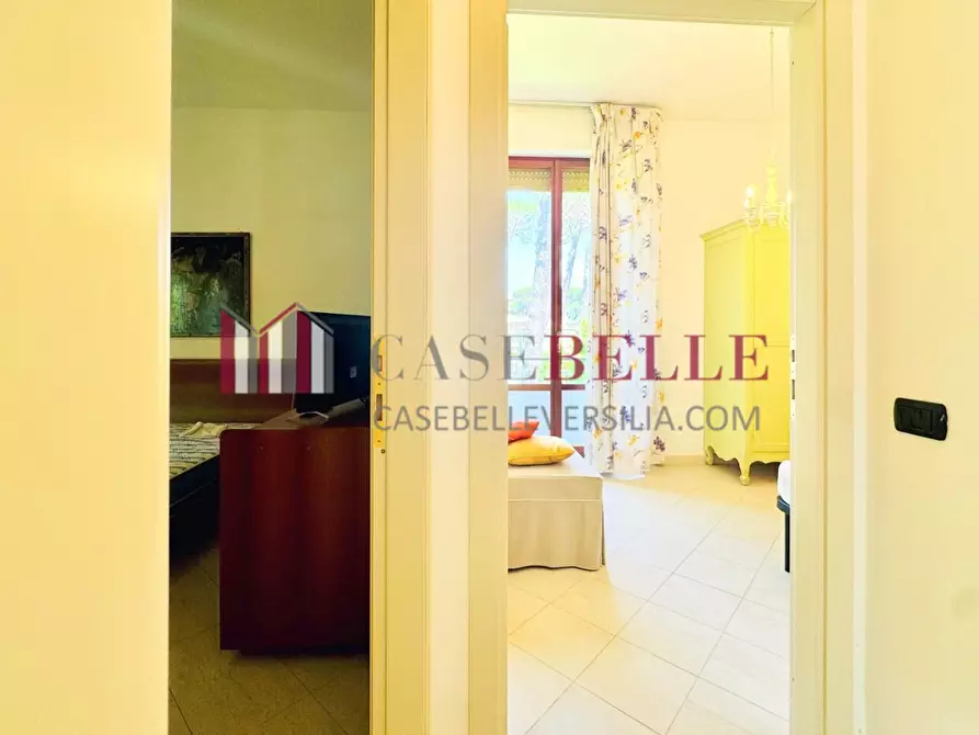 Immagine 10 di Appartamento in affitto  a Camaiore