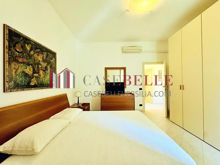 Immagine 16 di Appartamento in affitto  a Camaiore