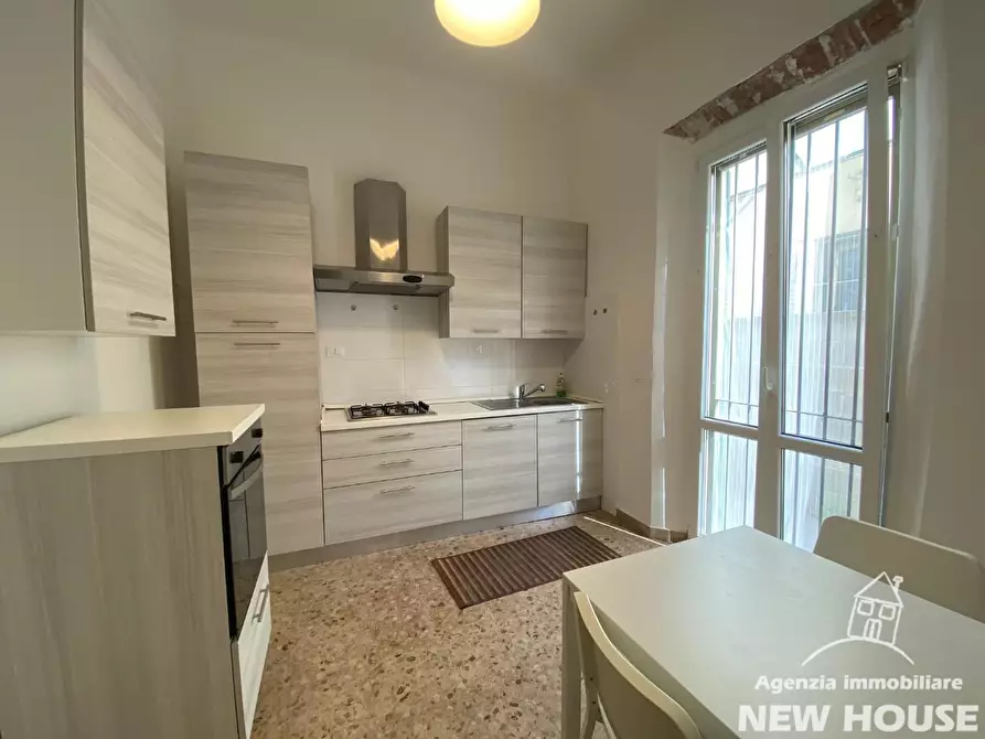 Immagine 30 di Appartamento in affitto  a Pisa