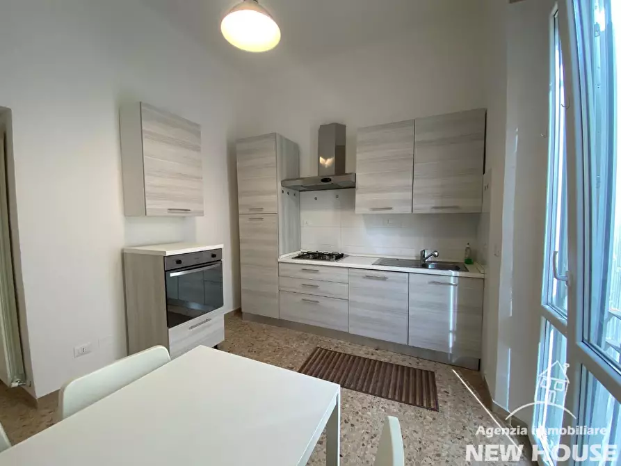 Immagine 36 di Appartamento in affitto  a Pisa