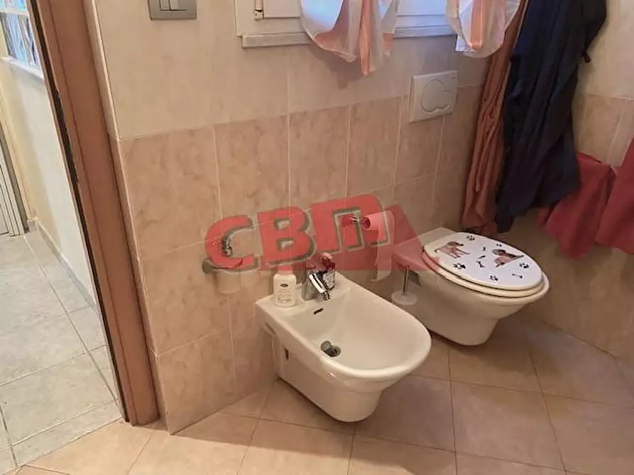 Immagine 20 di Appartamento in vendita  a Livorno