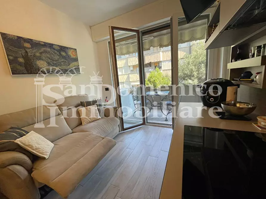 Immagine 7 di Appartamento in vendita  a Pisa