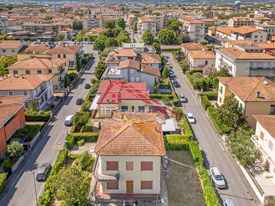 Immagine 9 di Villa in vendita  a Santa Croce Sull'arno