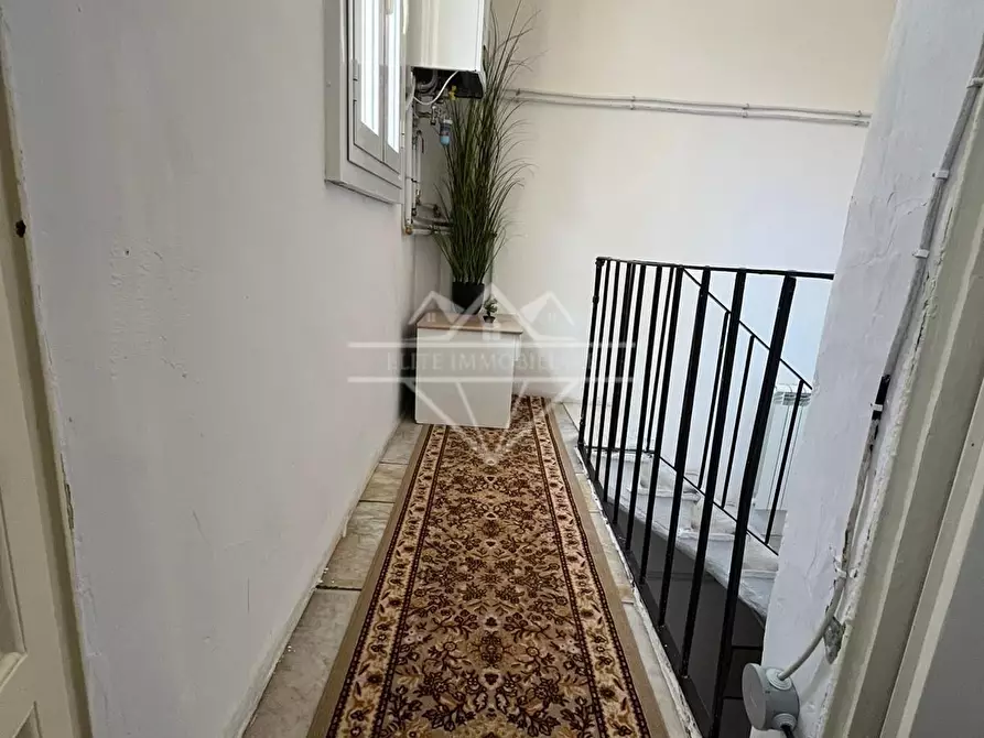 Immagine 11 di Terratetto in affitto  a Carrara