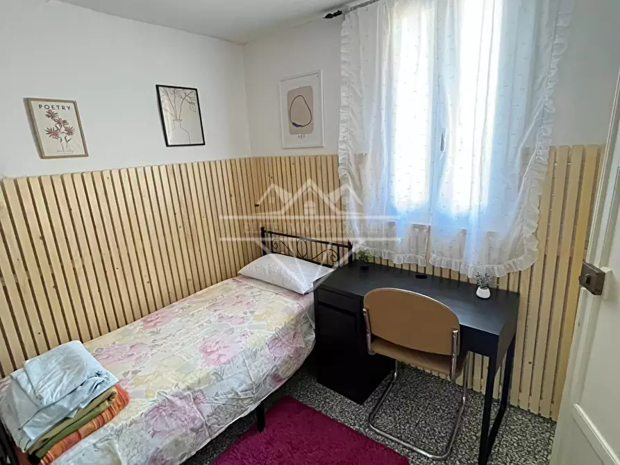 Immagine 8 di Terratetto in affitto  a Carrara