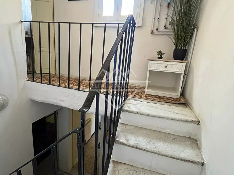 Immagine 26 di Terratetto in affitto  a Carrara