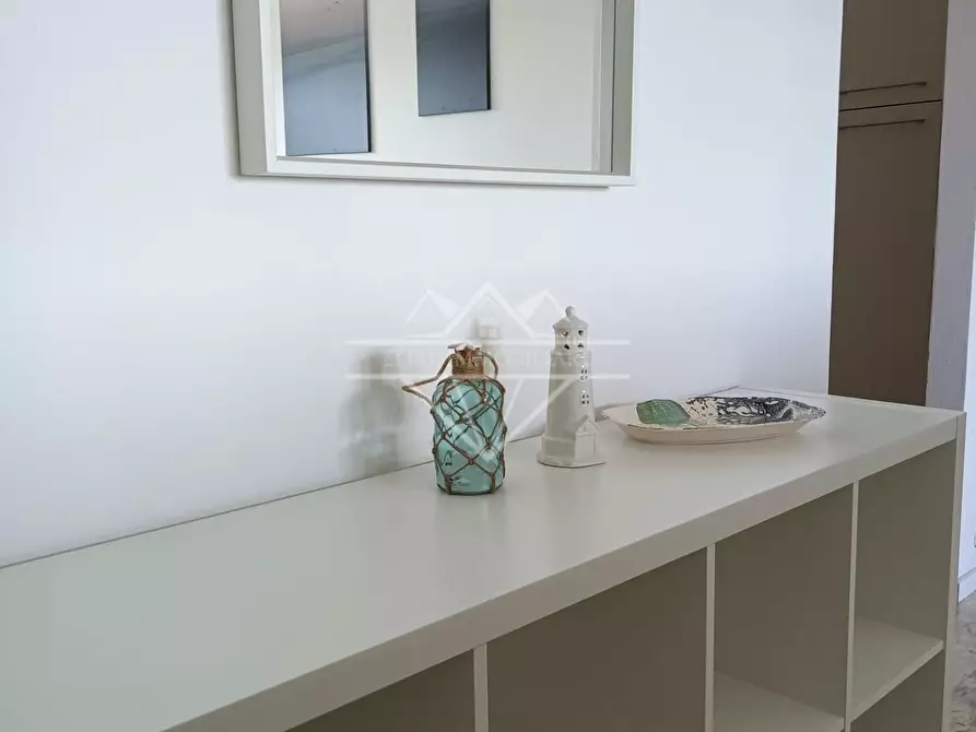 Immagine 10 di Appartamento in affitto  a Massa