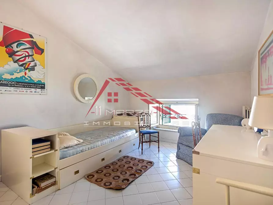 Immagine 23 di Terratetto in vendita  a Viareggio