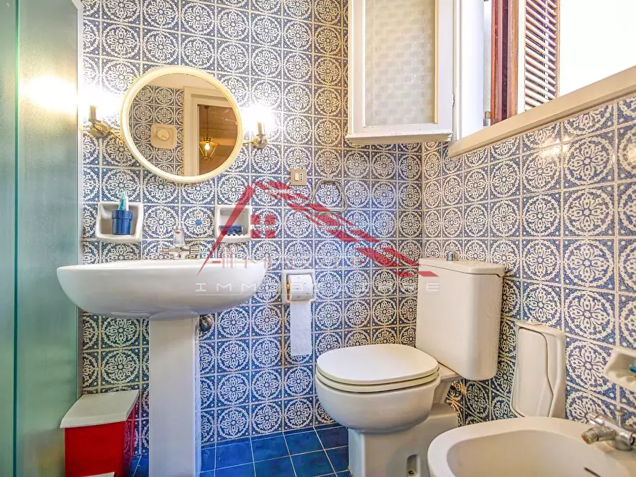 Immagine 14 di Terratetto in vendita  a Viareggio