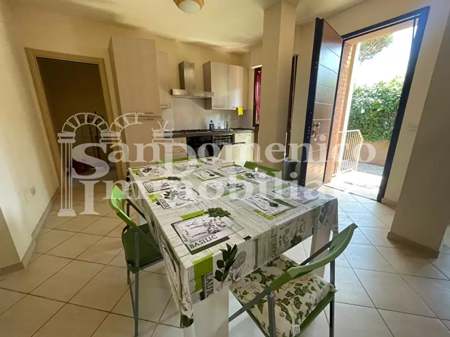 Immagine 4 di Appartamento in vendita  a Pisa