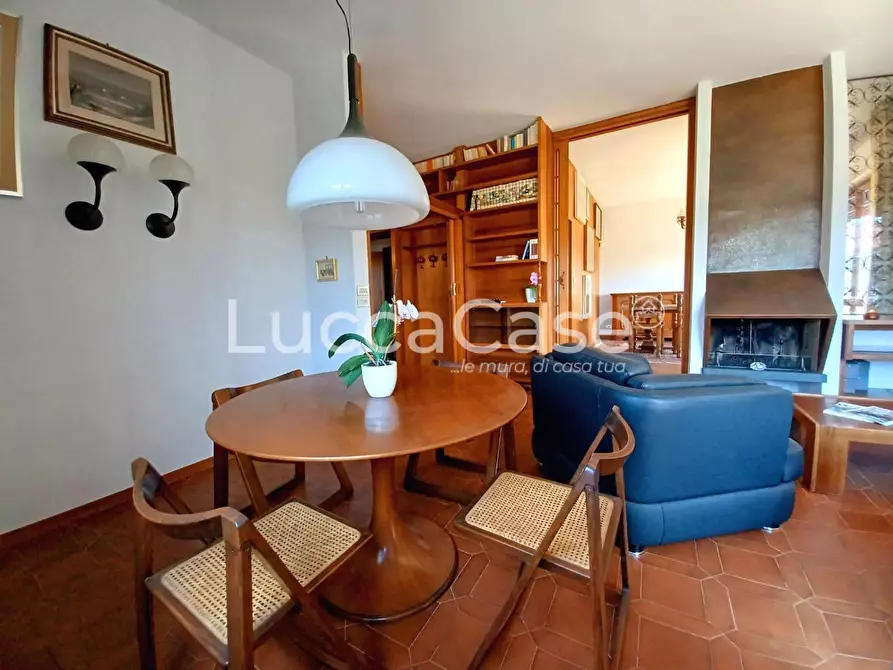 Immagine 9 di Villetta a schiera in vendita  a Massarosa