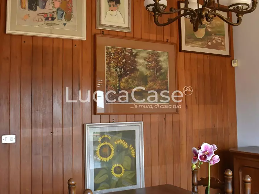 Immagine 13 di Villetta a schiera in vendita  a Massarosa