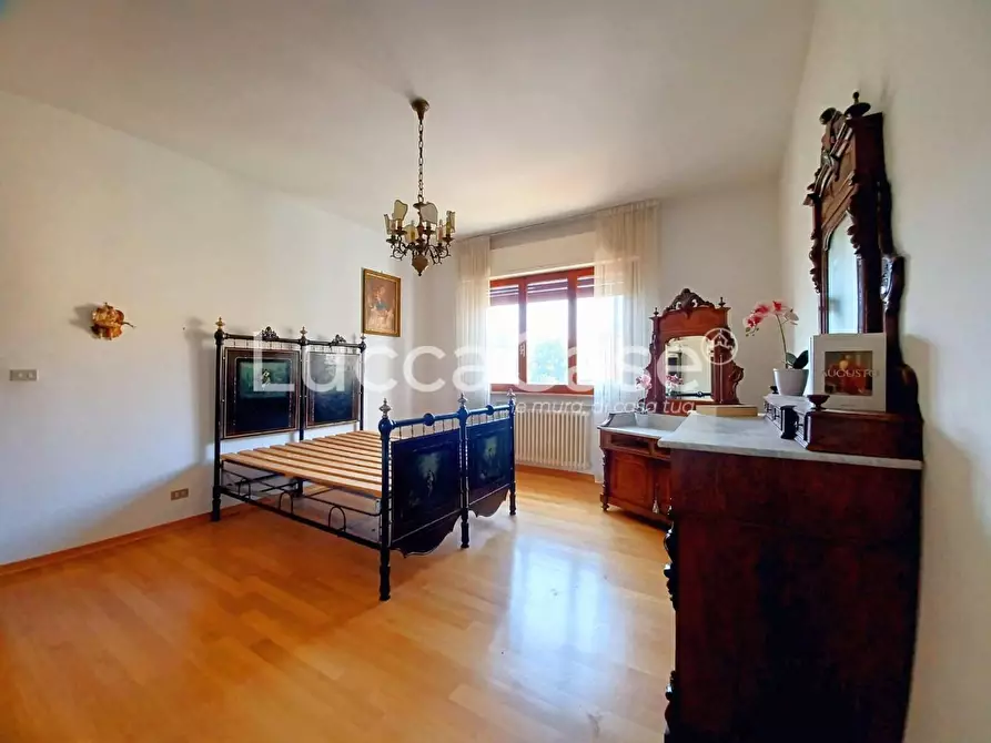 Immagine 21 di Villetta a schiera in vendita  a Massarosa