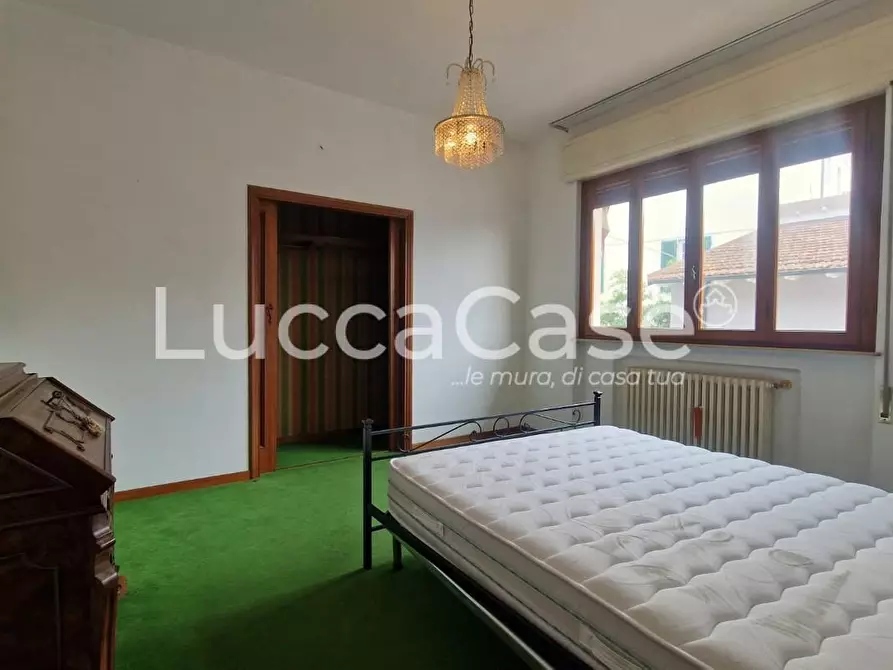 Immagine 37 di Villetta a schiera in vendita  a Massarosa