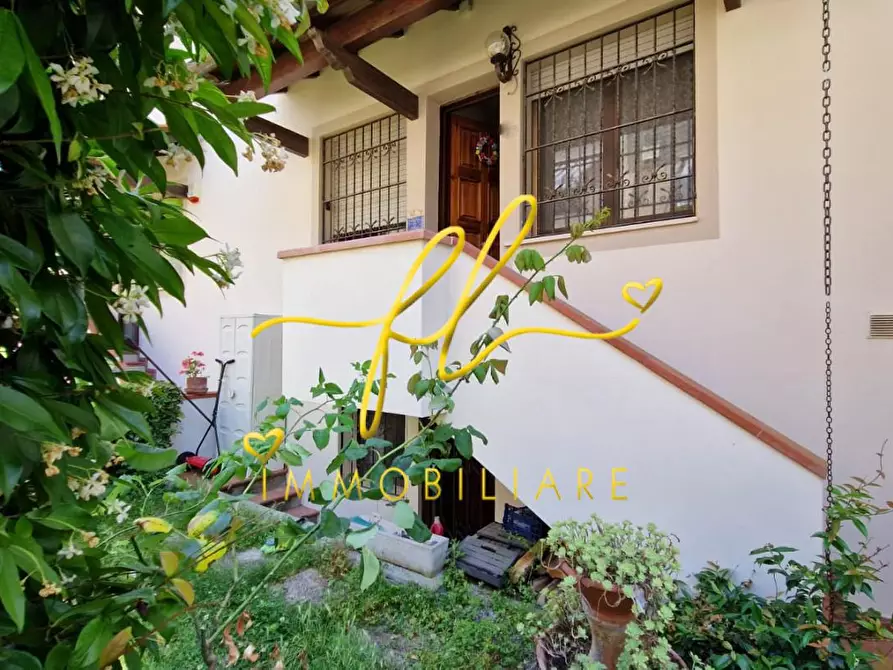 Immagine 20 di Villetta a schiera in vendita  a Rosignano Marittimo