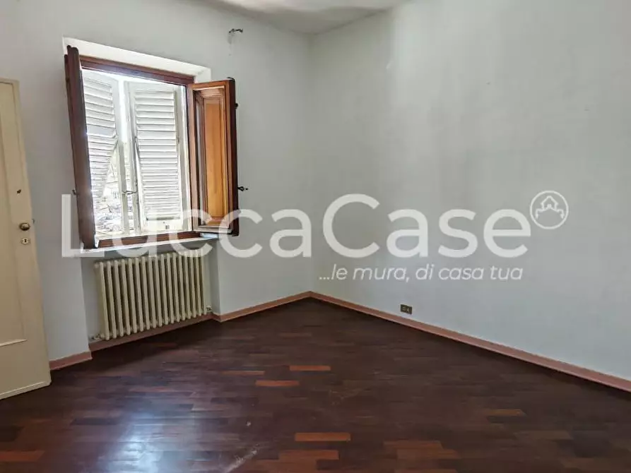 Immagine 20 di Casa indipendente in vendita  a Lucca