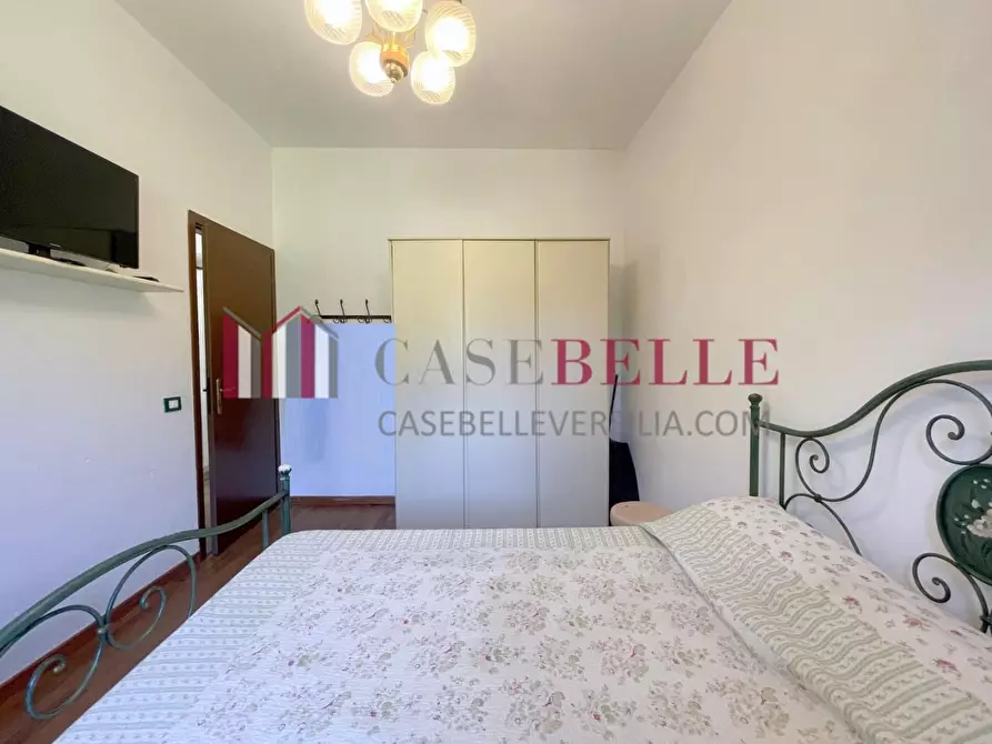 Immagine 12 di Casa indipendente in vendita  a Camaiore