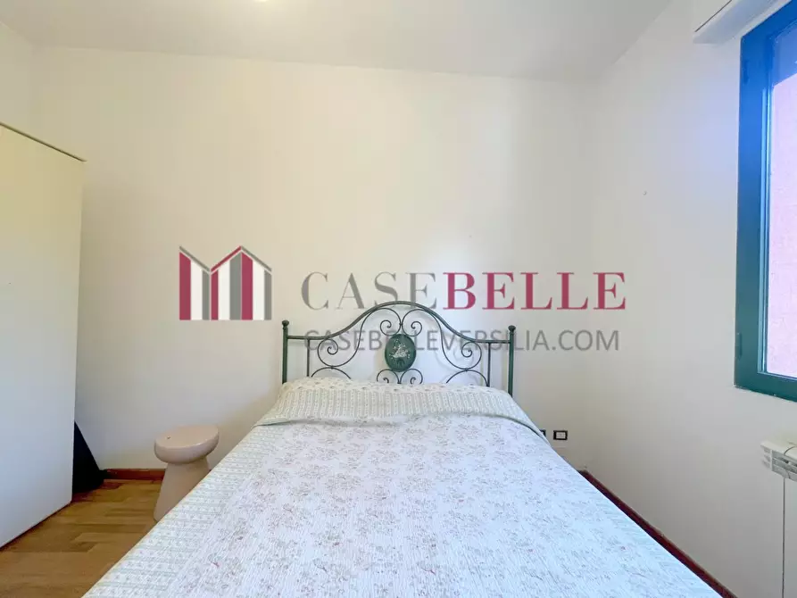 Immagine 11 di Casa indipendente in vendita  a Camaiore