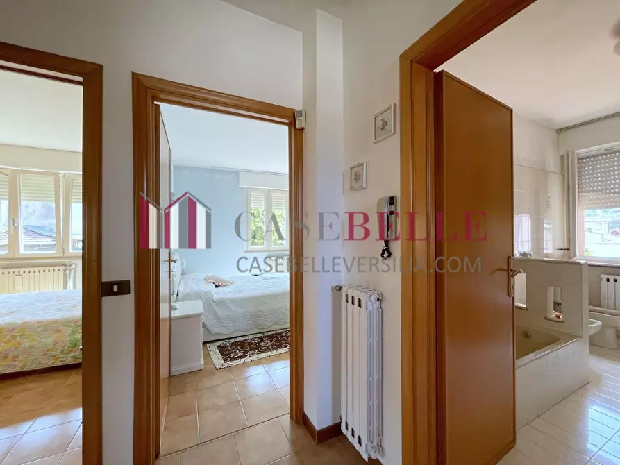 Immagine 19 di Casa indipendente in vendita  a Massarosa