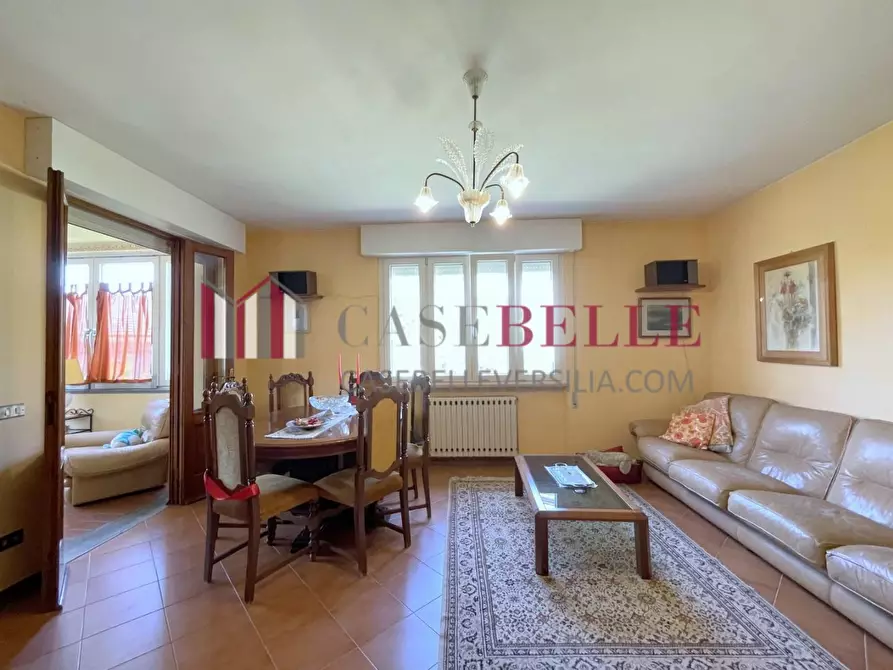 Immagine 4 di Casa indipendente in vendita  a Massarosa