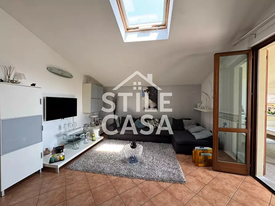 Immagine 25 di Mansarda in vendita  a Montecatini Terme