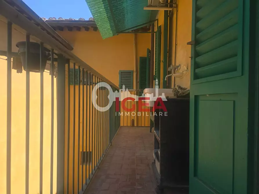 Immagine 10 di Appartamento in vendita  a Siena