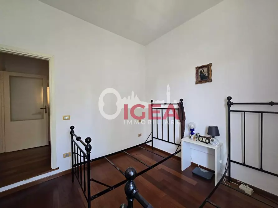 Immagine 24 di Appartamento in vendita  a Siena