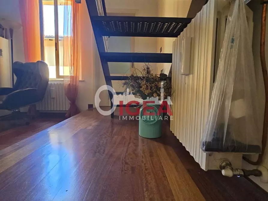 Immagine 13 di Appartamento in vendita  a Siena