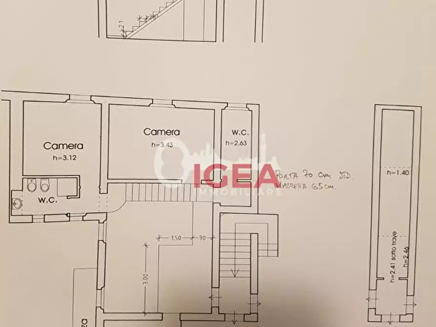 Immagine 48 di Appartamento in vendita  a Siena