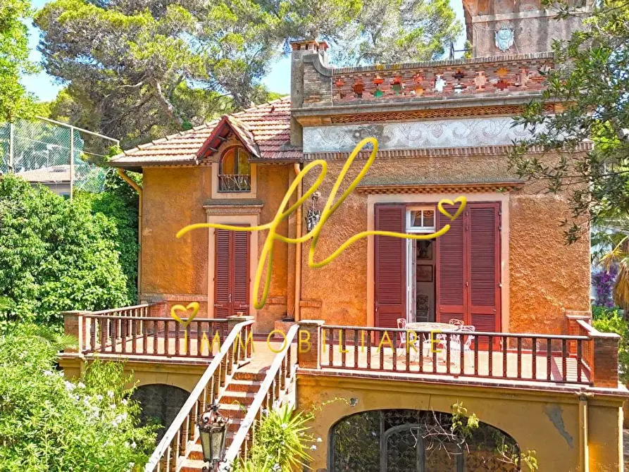 Immagine 18 di Villa in vendita  a Rosignano Marittimo