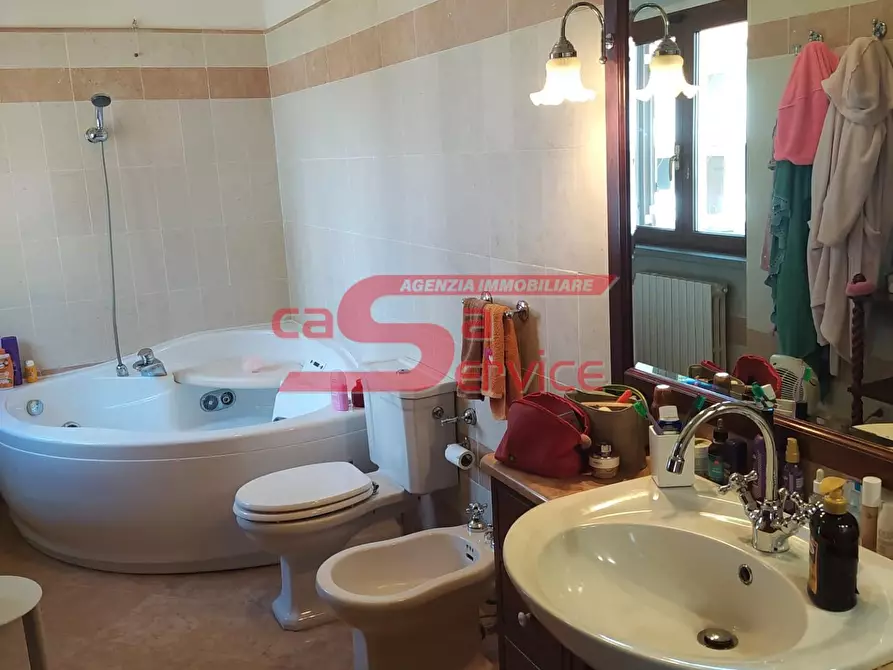 Immagine 35 di Casa bifamiliare in vendita  a Monsummano Terme