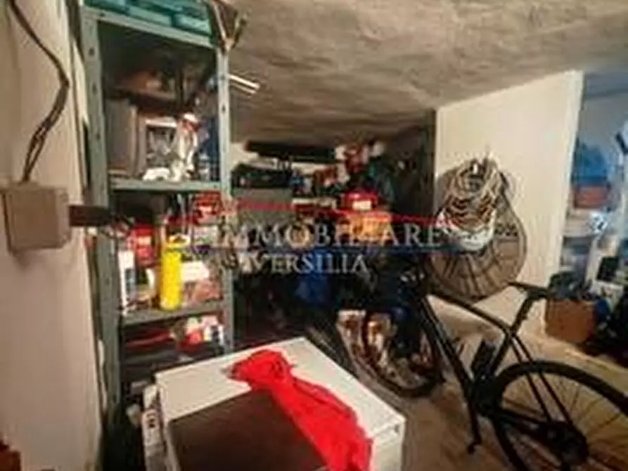 Immagine 15 di Appartamento in vendita  a Massa