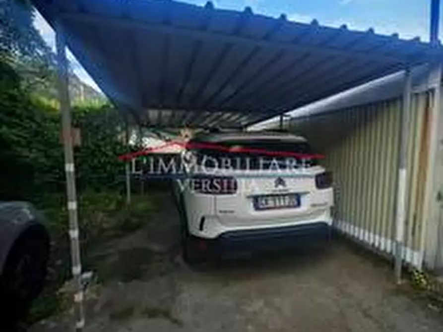 Immagine 13 di Appartamento in vendita  a Massa