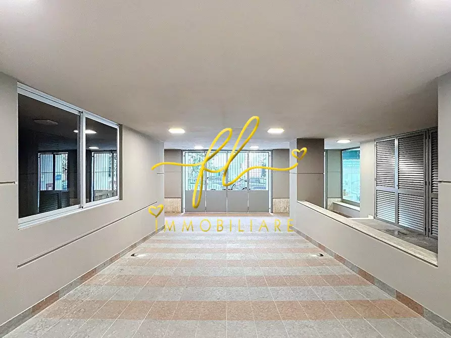 Immagine 4 di Appartamento in vendita  a Cecina