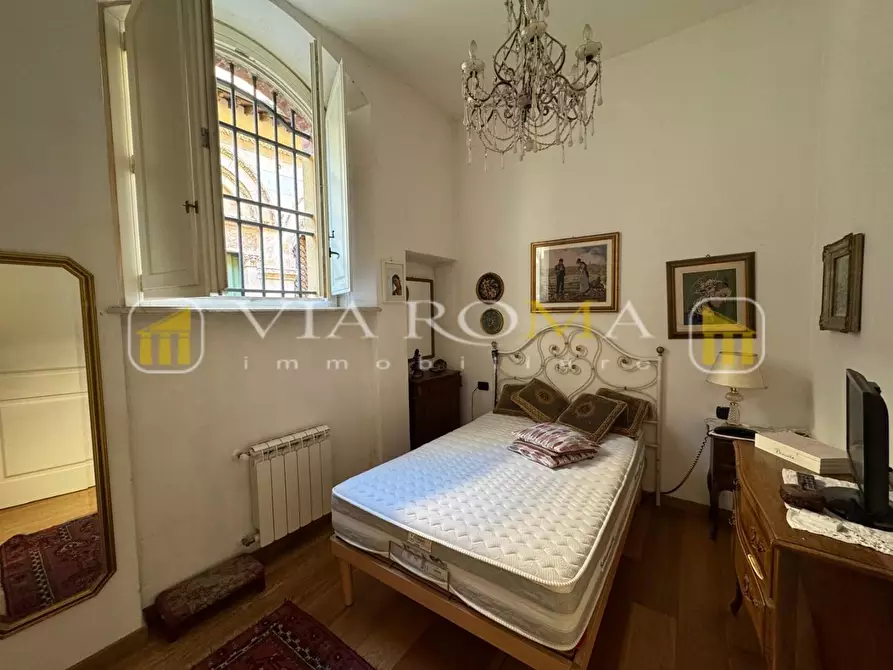 Immagine 10 di Appartamento in vendita  a Lucca
