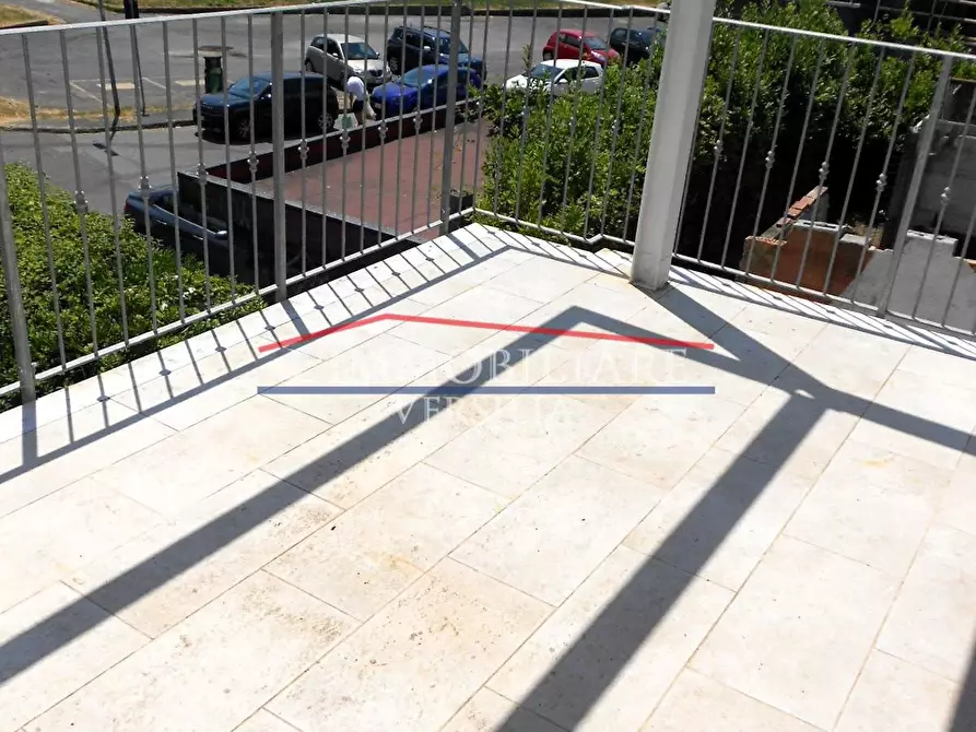 Immagine 24 di Casa bifamiliare in vendita  a Massa