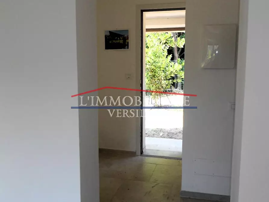 Immagine 22 di Casa bifamiliare in vendita  a Massa