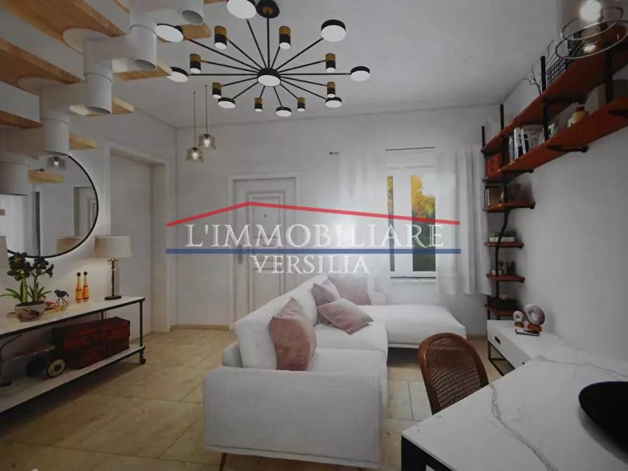 Immagine 3 di Casa bifamiliare in vendita  a Massa