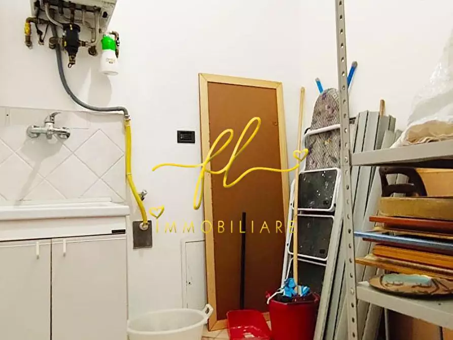 Immagine 19 di Appartamento in vendita  a Rosignano Marittimo