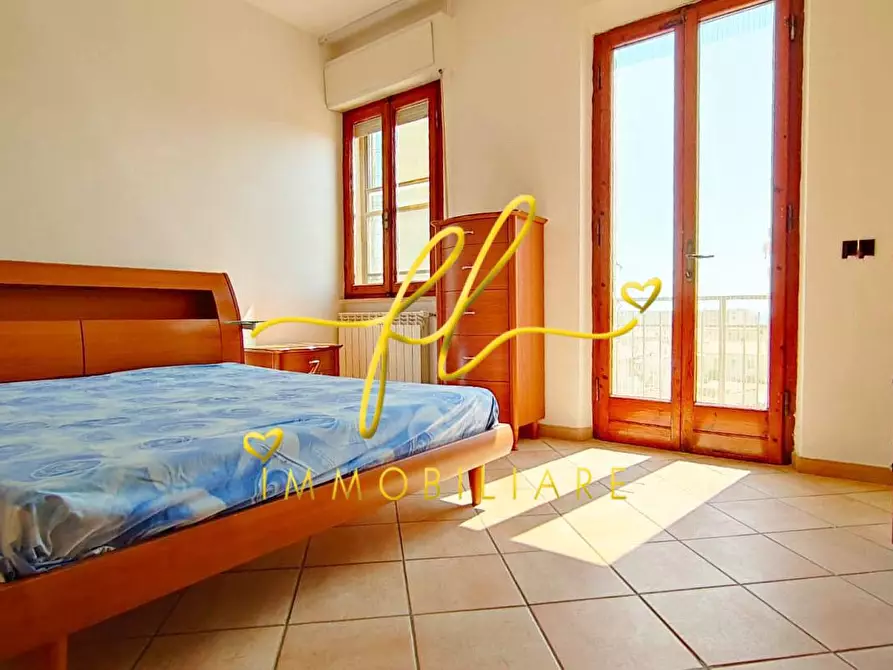 Immagine 12 di Appartamento in vendita  a Rosignano Marittimo