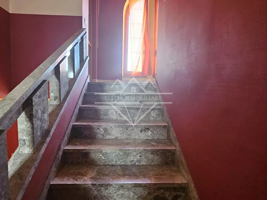 Immagine 26 di Villa in vendita  a Ortonovo