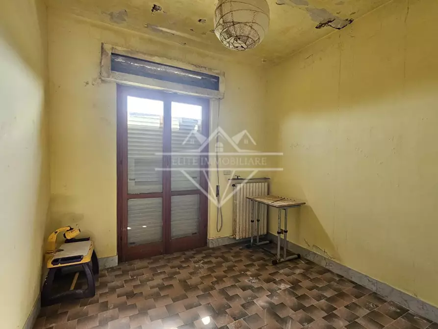 Immagine 24 di Villa in vendita  a Ortonovo